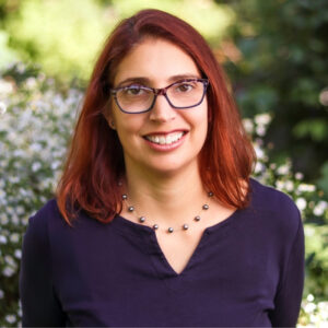 Rachela Elias Headshot