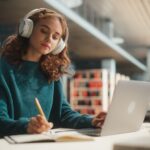 9 Warning Signs of Burnout (And How They're Different From Stress)