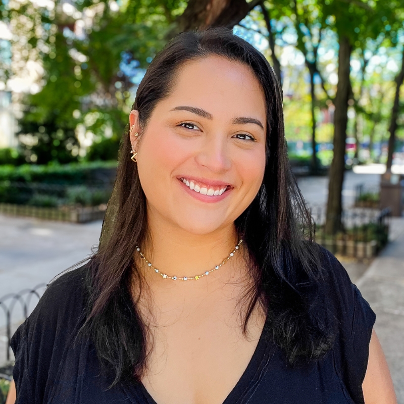 Maya Buchhalter Headshot