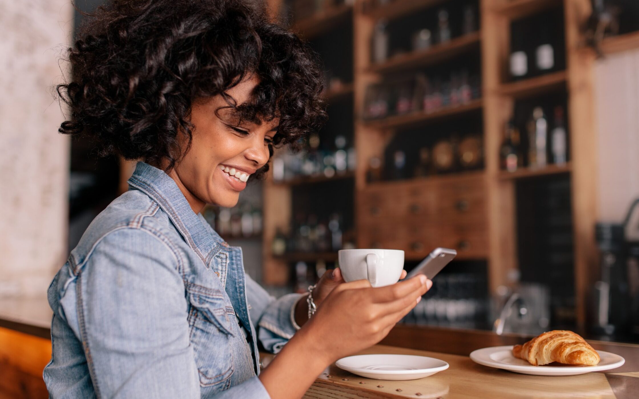 Social Media and Your Mental Health: How to Scroll Smarter