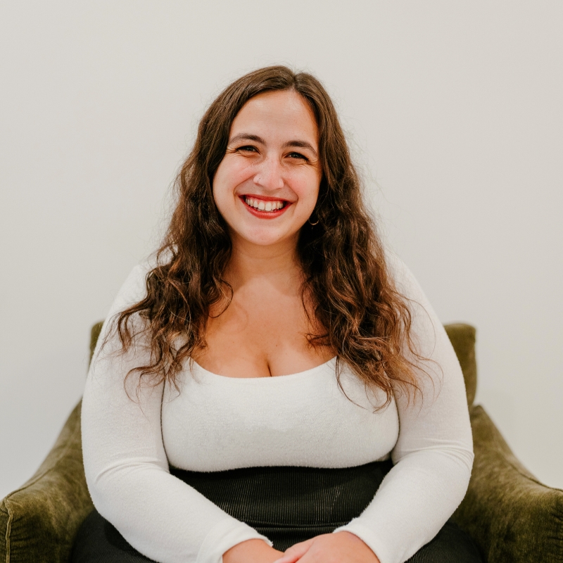 Jen Leather's Headshot